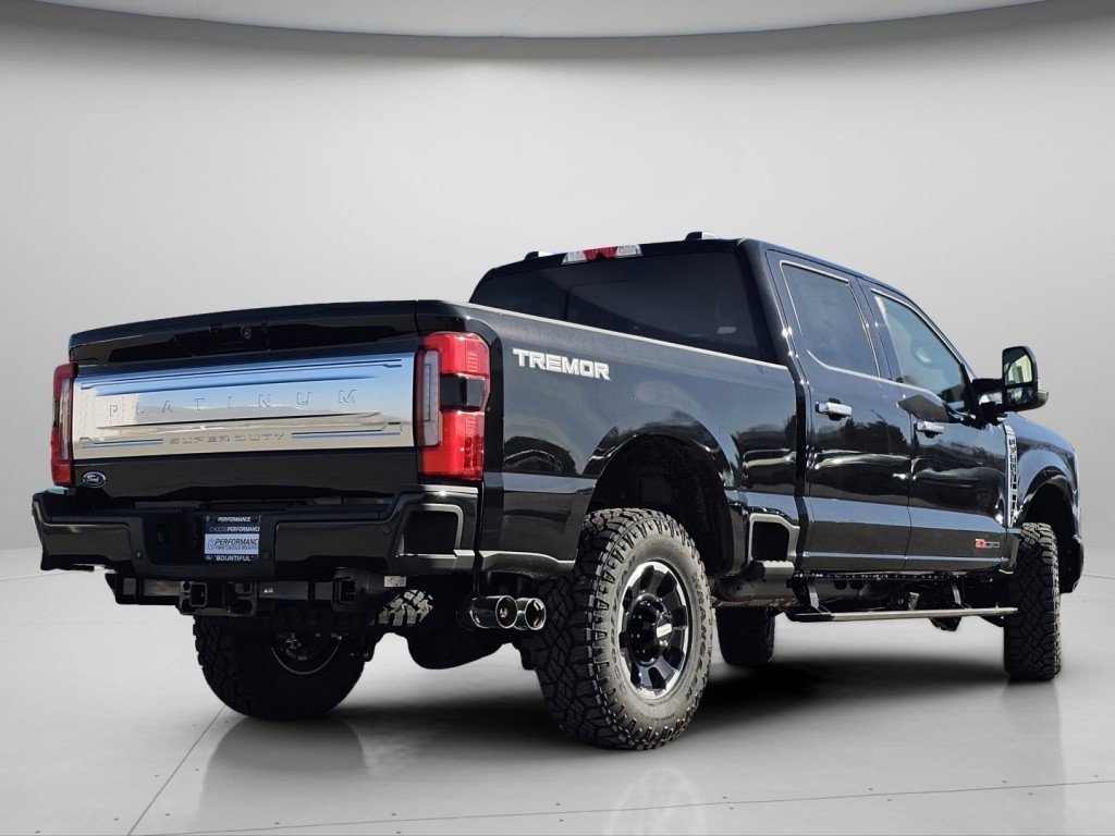 New 2026 Agate Black Metallic Ford Platinum image 27