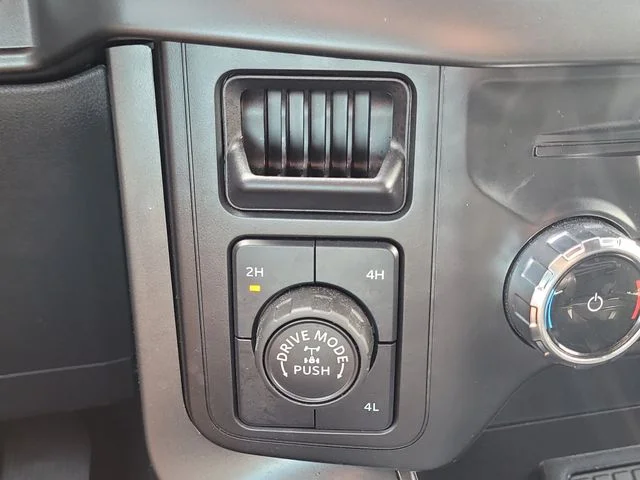 Used 2024 Blue Ford XLT image 30