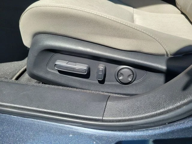 2023 Honda Accord EX - Photo 14
