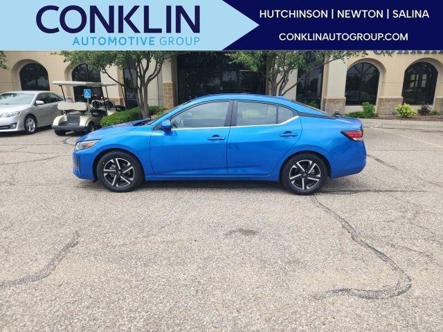 2025 Nissan Sentra SV CVT's photo