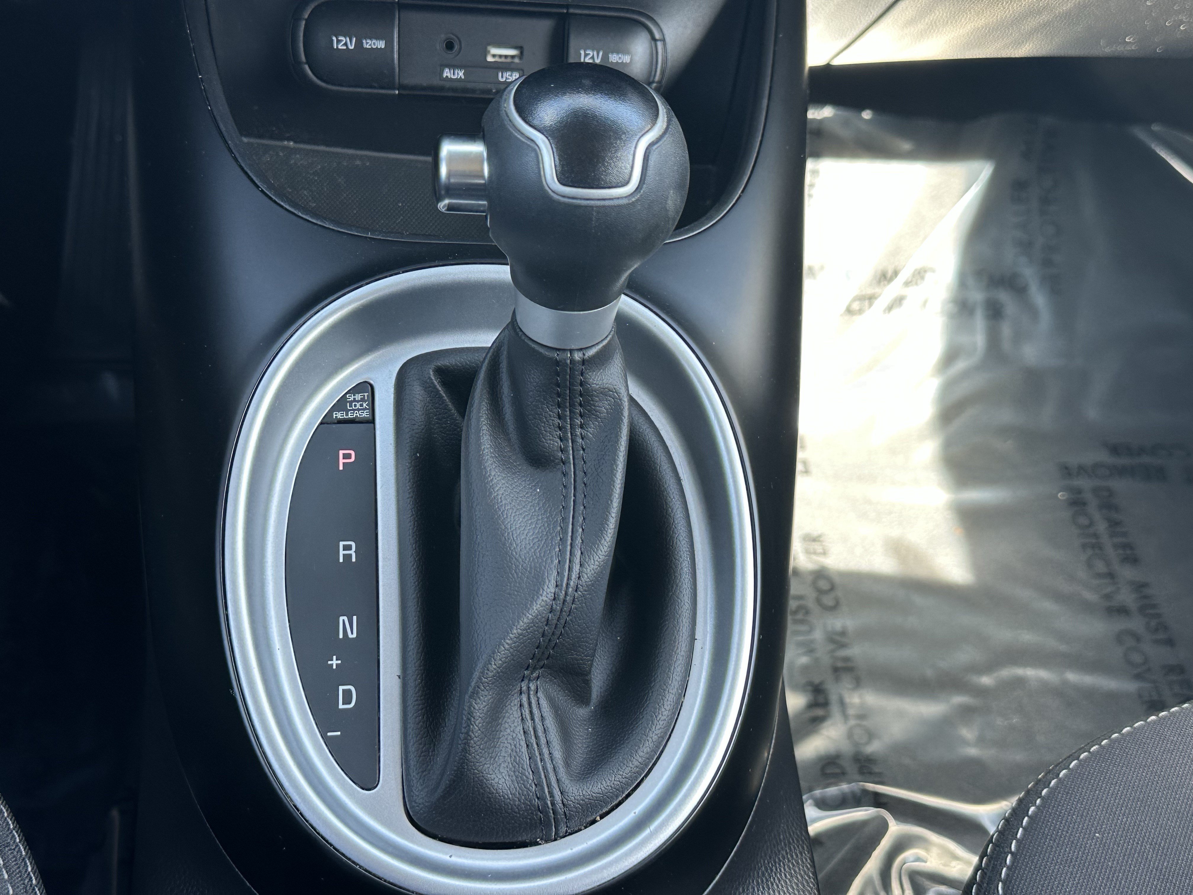 Used 2019 Inferno Red Kia Base image 30