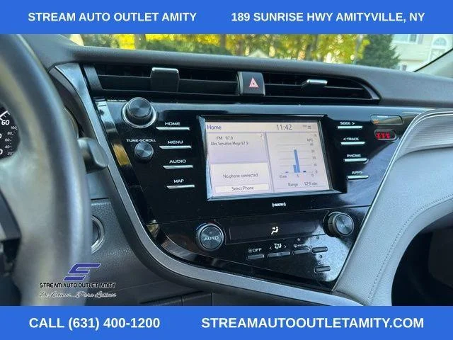 Used 2020 Gray Toyota SE image 38