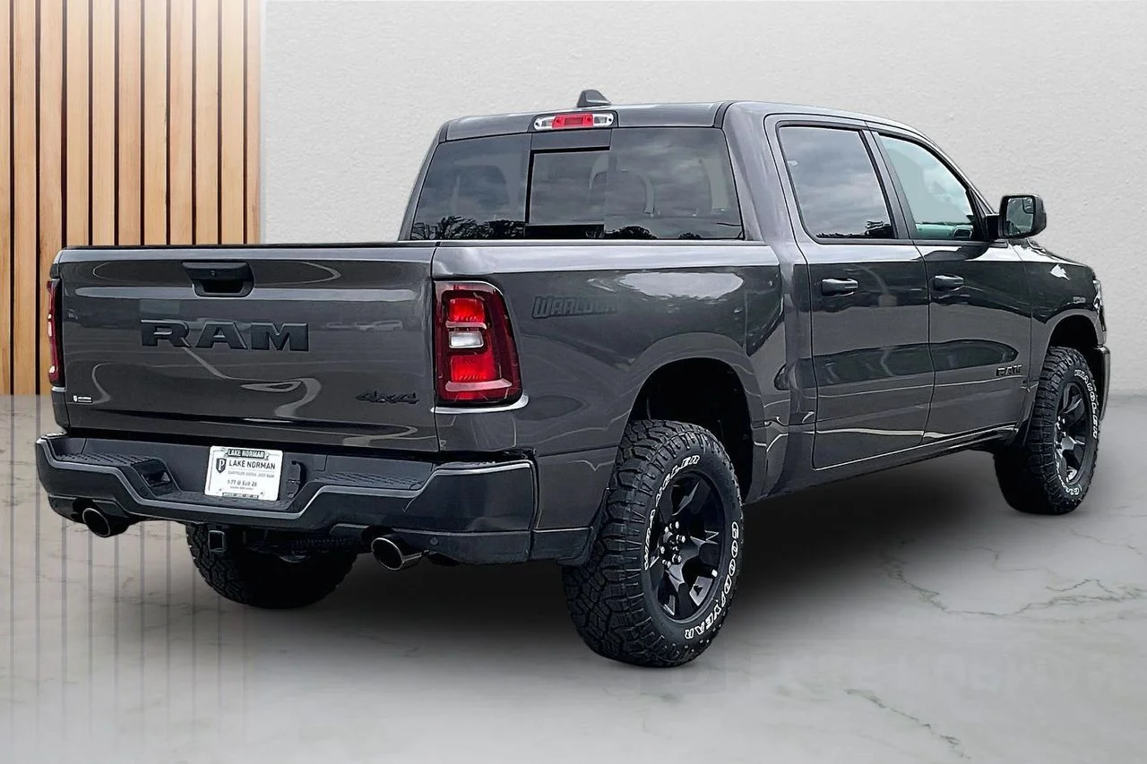 New 2026 Granite Crystal Metallic Clear-Coat Exterior Paint RAM Warlock image 9