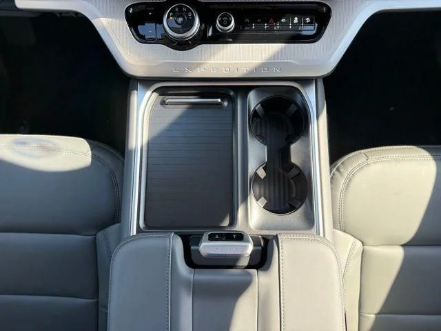 New 2026 Agate Black Metallic Ford Active image 28