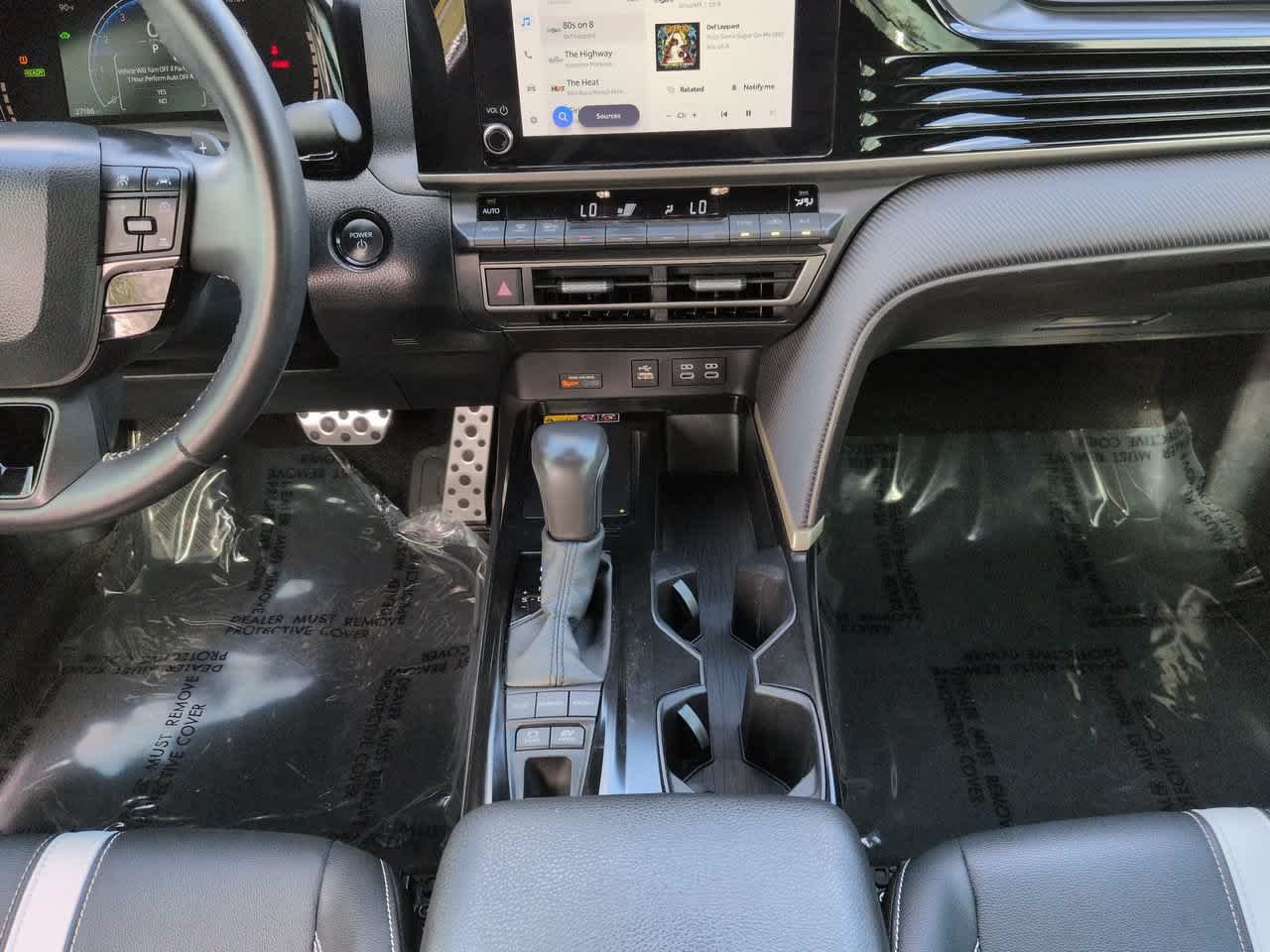Certified Used 2025 Heavy Metal Toyota SE image 18