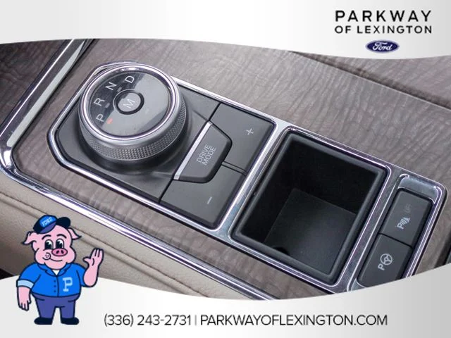 Used 2018 Blue Ford Limited image 26