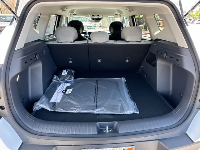 New 2027 Snow White Pearl Kia S image 25