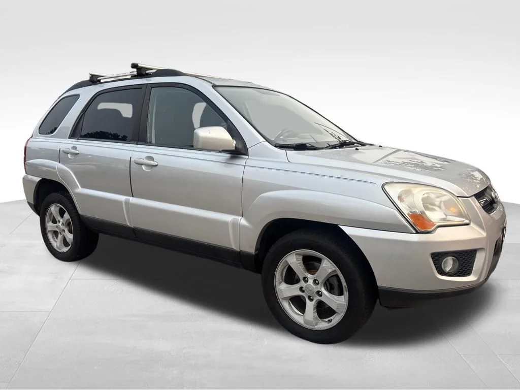 Used 2010 Silver Kia EX image 8