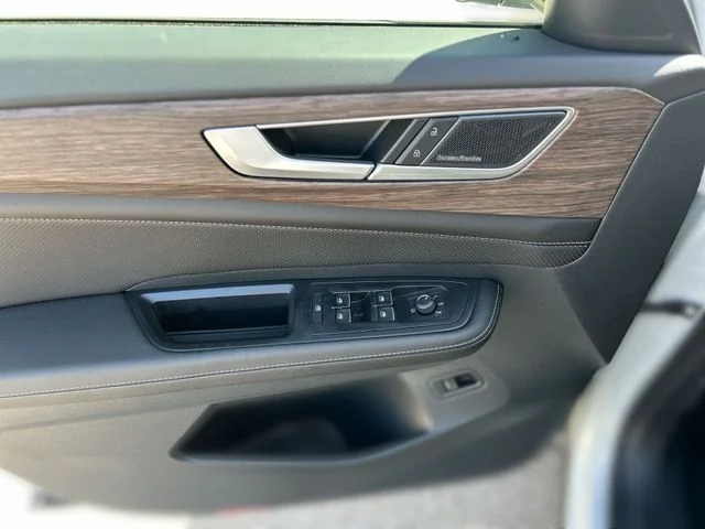 New 2026  Volkswagen 2.0T SEL Premium R-Line image 14