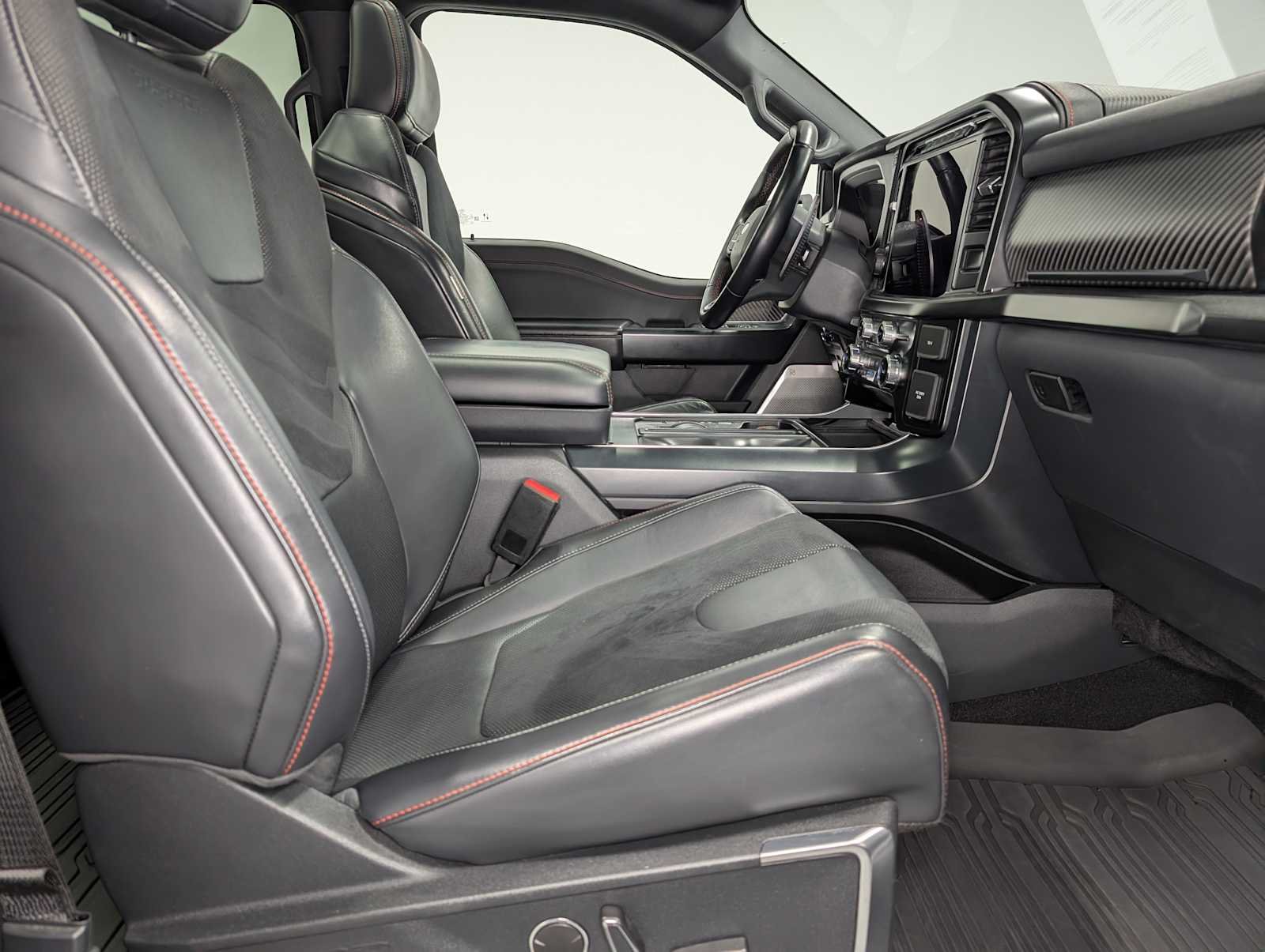 Used 2024 Oxford White Ford Raptor image 46