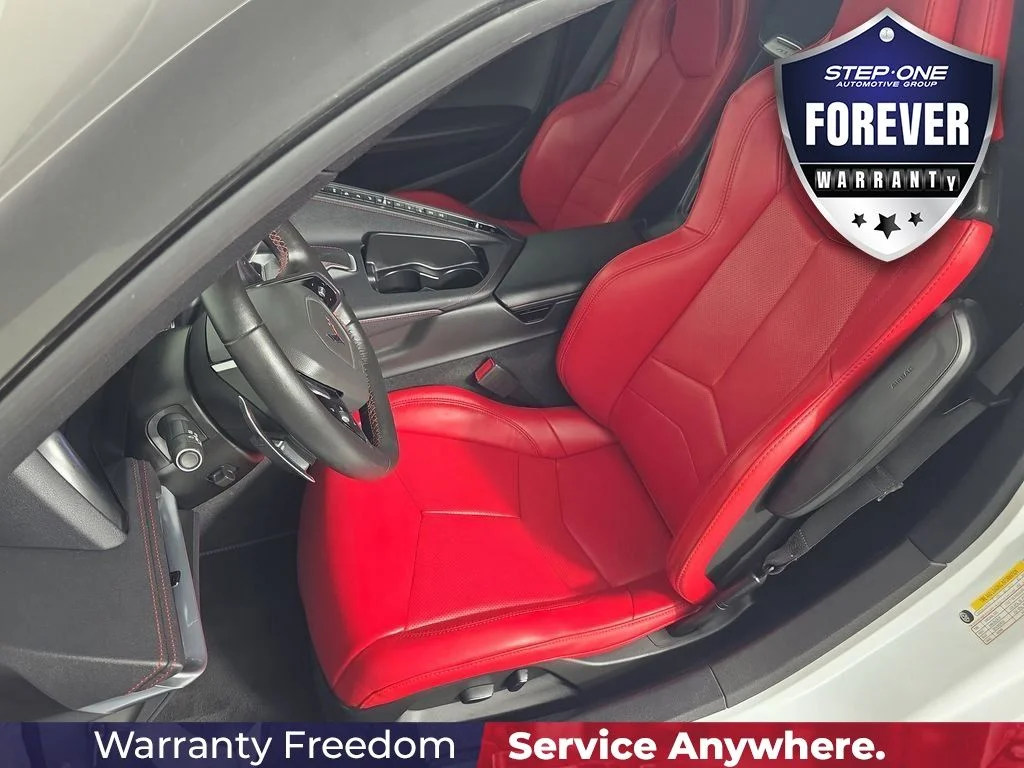 Used 2023 White Chevrolet Stingray image 13
