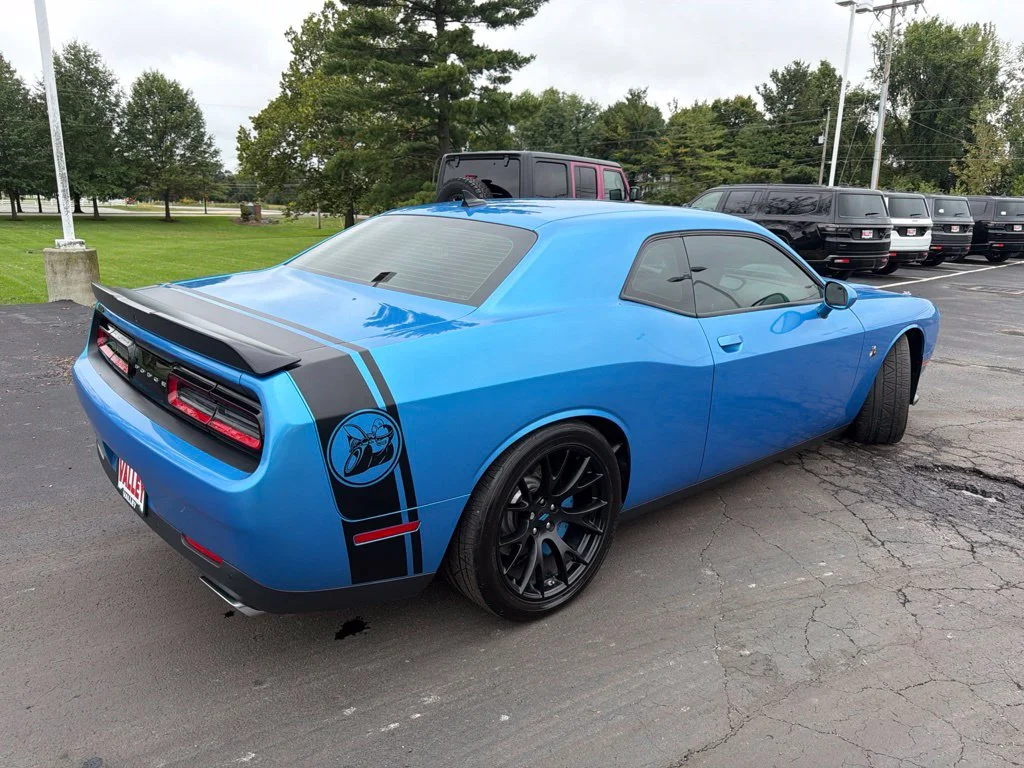 Used 2016 Blue Dodge R/T Scat Pack image 46