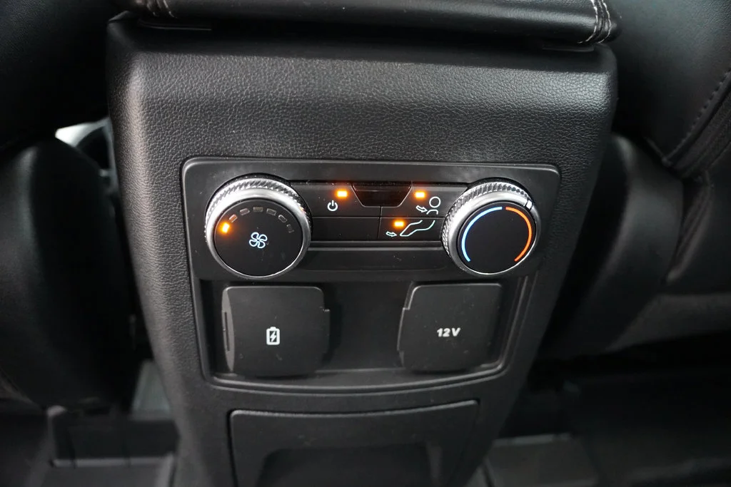 Used 2022 Black Ford XLT image 19