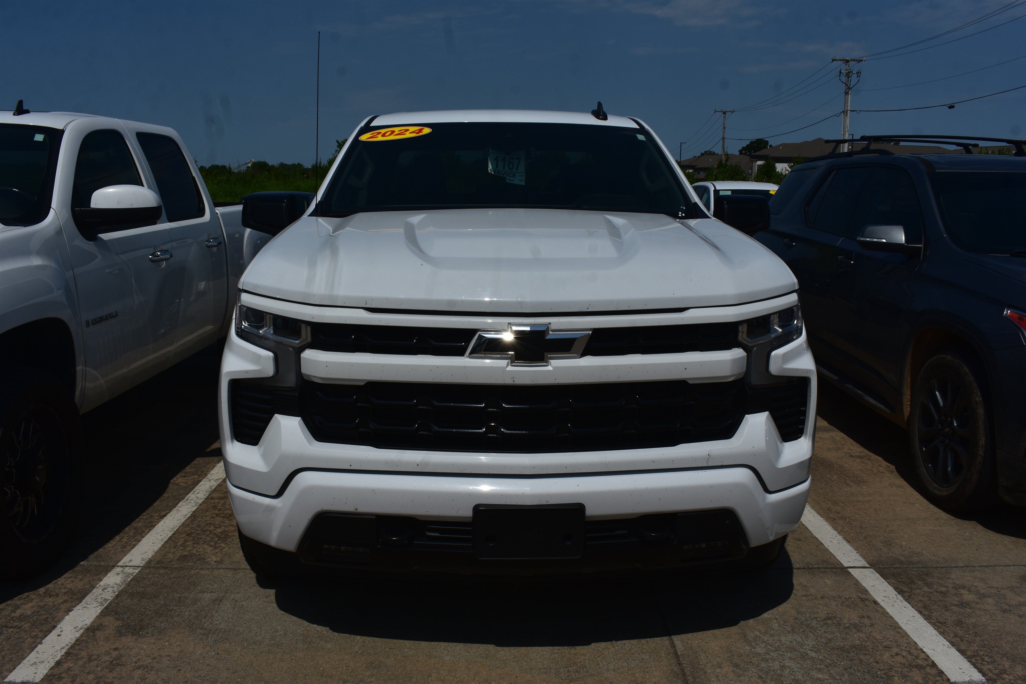 Used 2024 Chevrolet Silverado 1500 RST with VIN 1GCUDEED7RZ148296 for sale in Little Rock