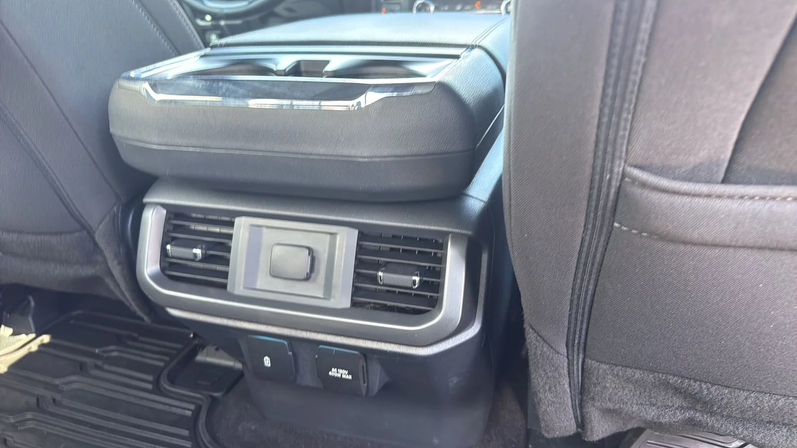 Used 2024 Gray Ford XLT image 27