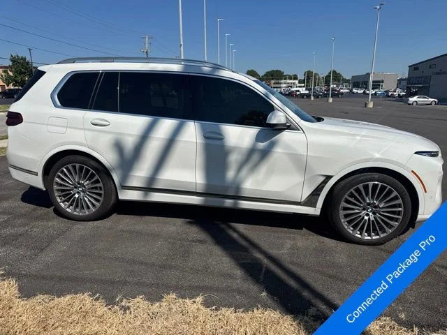 Used 2025 Alpine White BMW xDrive40i image 4