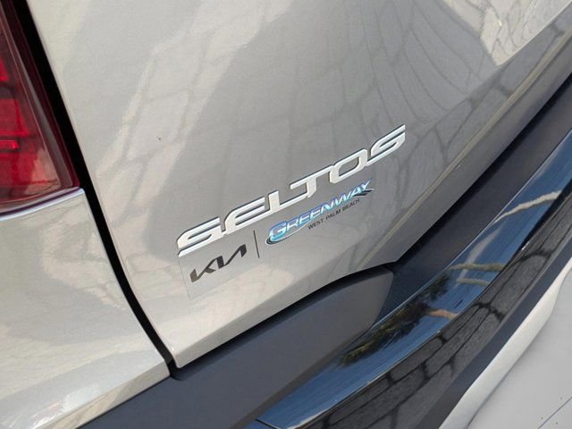 Used 2024 Gray Kia SX image 19