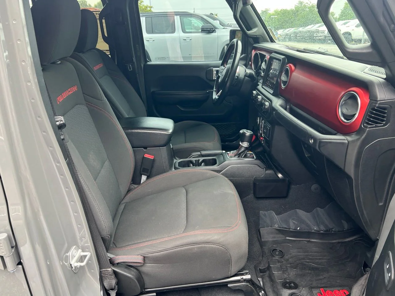 Used 2021 Gray Jeep Rubicon image 26