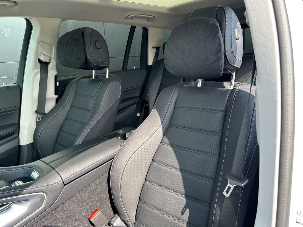 New 2026 Polar White Mercedes-Benz GLS 450 image 54