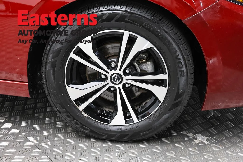 Used 2023 Red Nissan SV image 30