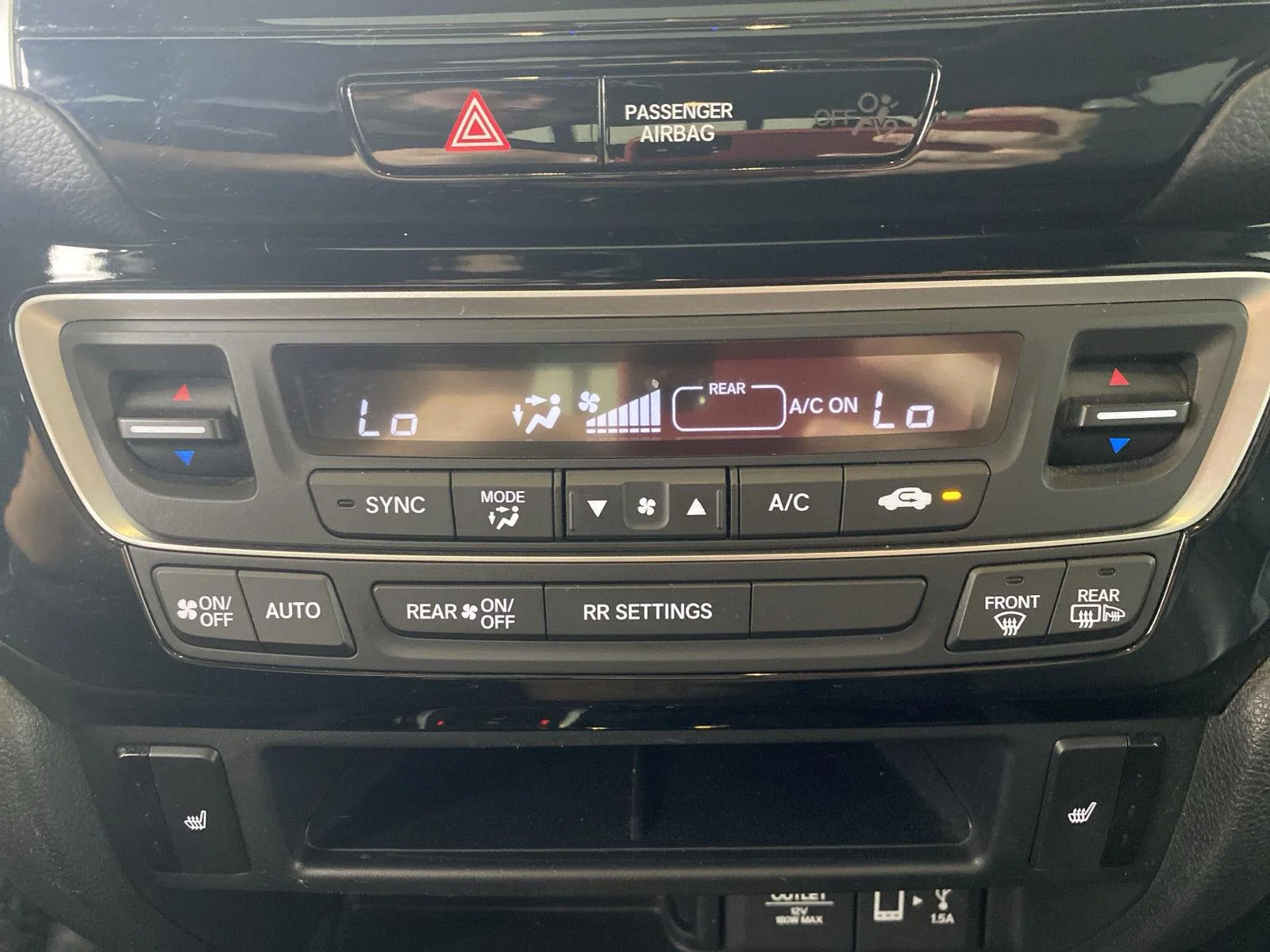 Used 2020 Pacific Pewter Metallic Honda RTL-E image 20