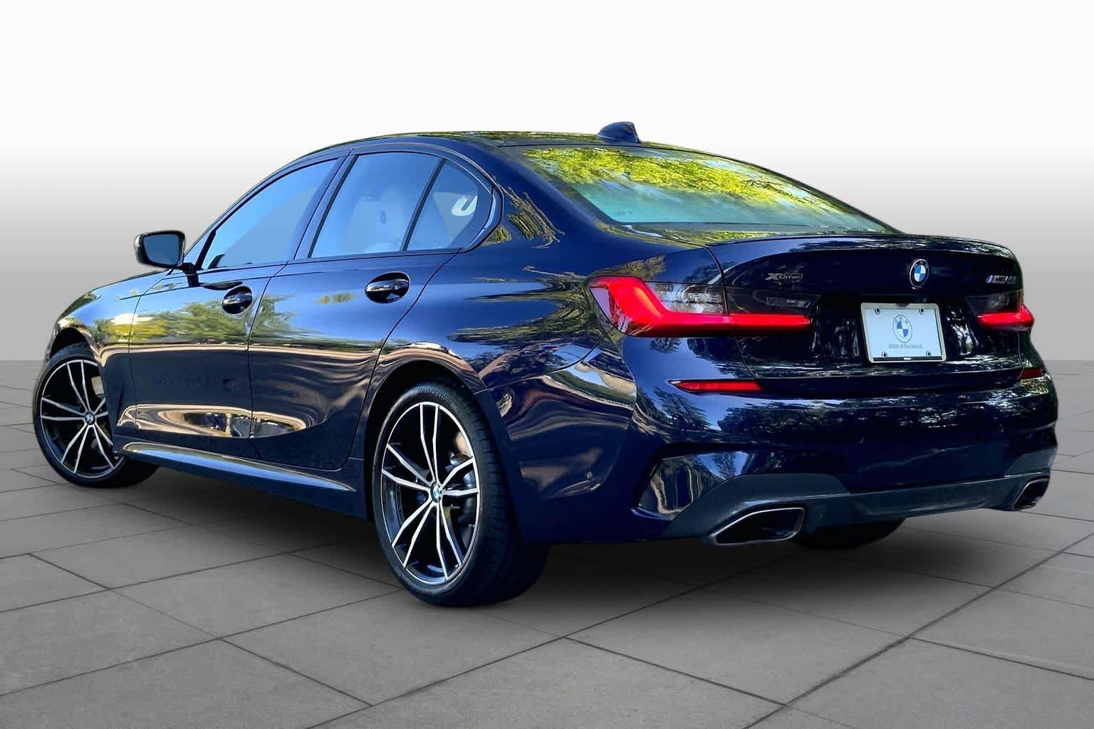 Used 2020 Tanzanite Blue II Metallic BMW M340i xDrive image 11