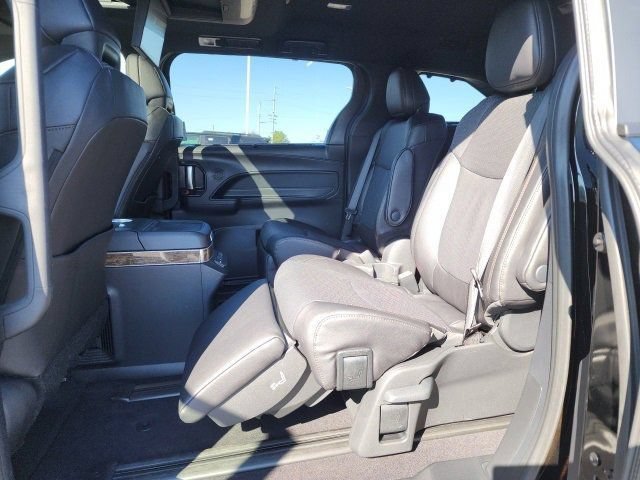 Used 2025 Midnight Black Metallic Toyota Platinum image 21