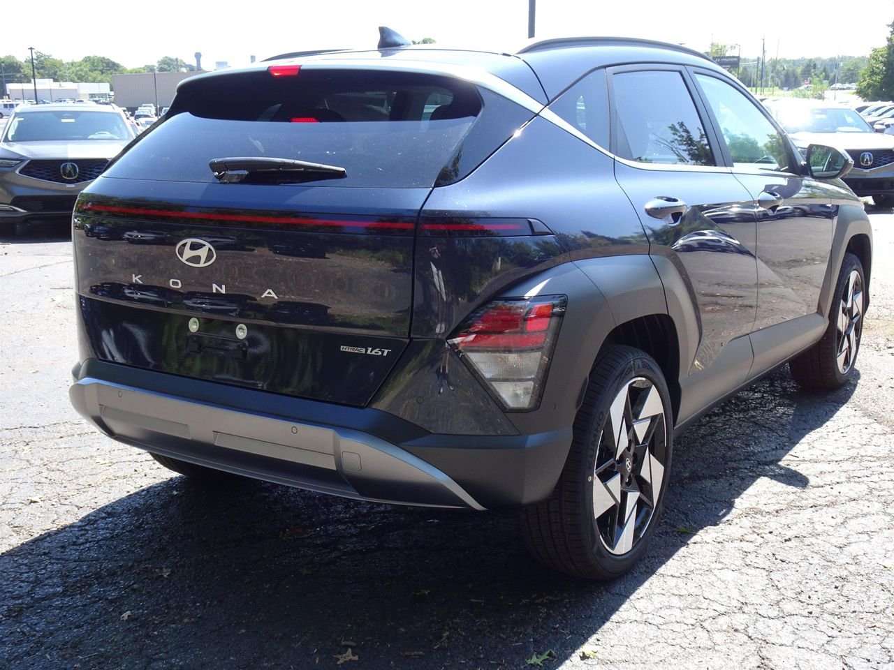 New 2027 Blue Hyundai Limited AWD image 5