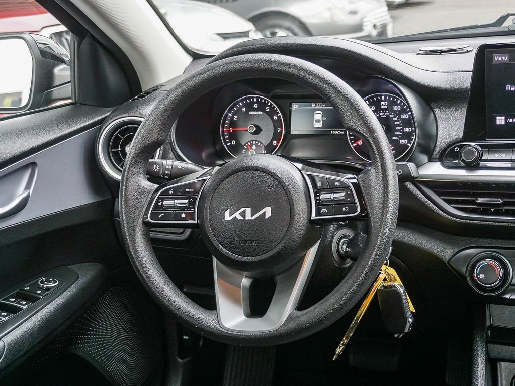 Used 2024 Black Kia LXS image 17