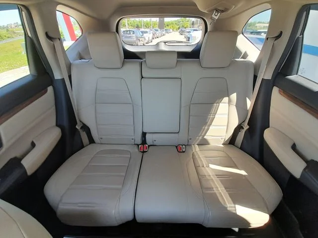 Used 2019  Honda Touring image 47