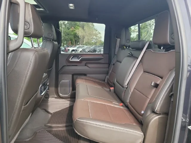 Used 2025 Silver GMC Denali image 13