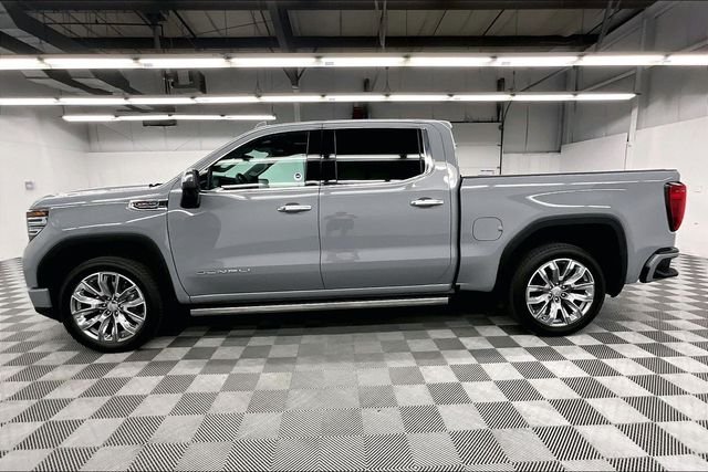 Used 2025 Thunderstorm Gray GMC Denali image 15