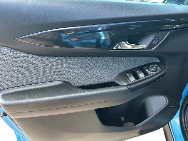 Used 2025 Blue Chevrolet LT image 17