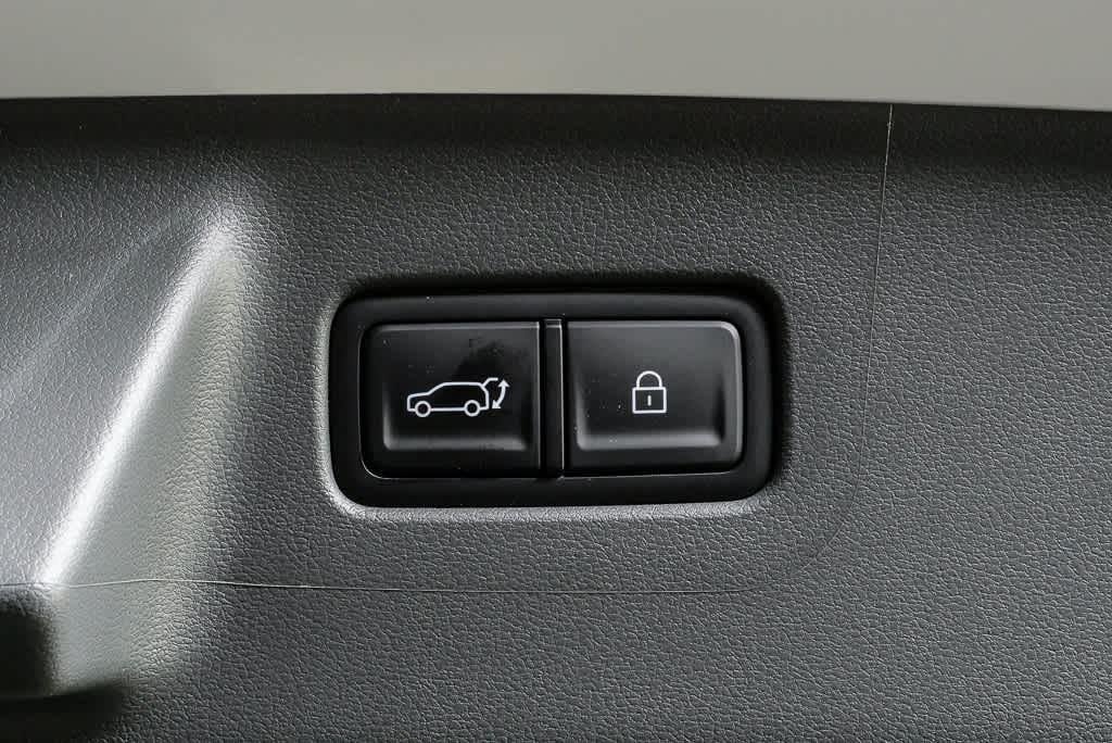 New 2026 Rockwood Green Hyundai SEL FWD image 34