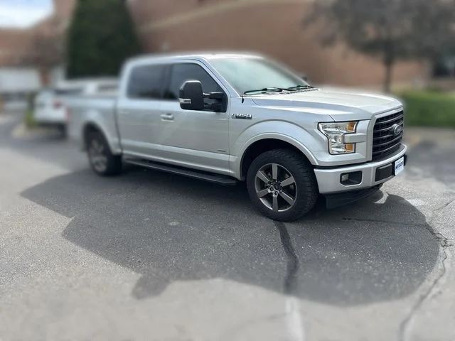 Used 2017 Ingot Silver Ford XLT image 14