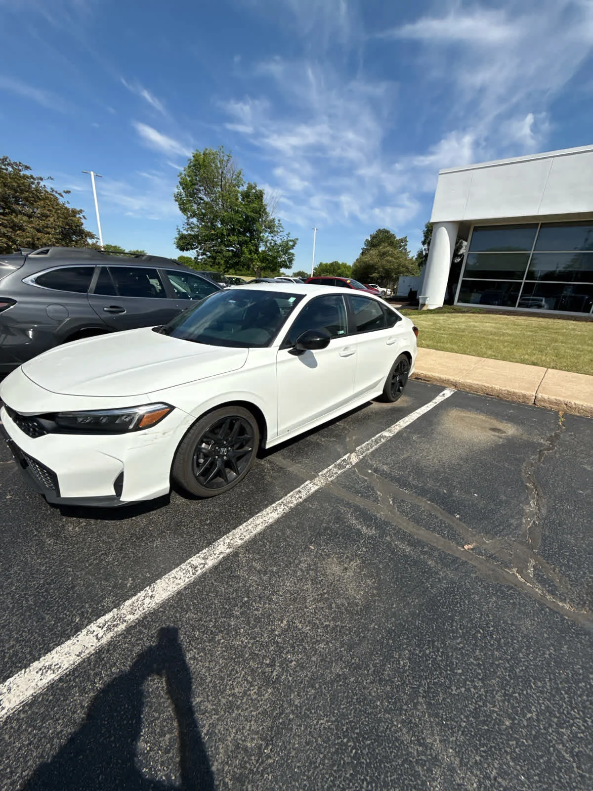 Used 2026 Platinum White Pearl Honda Sport image 2