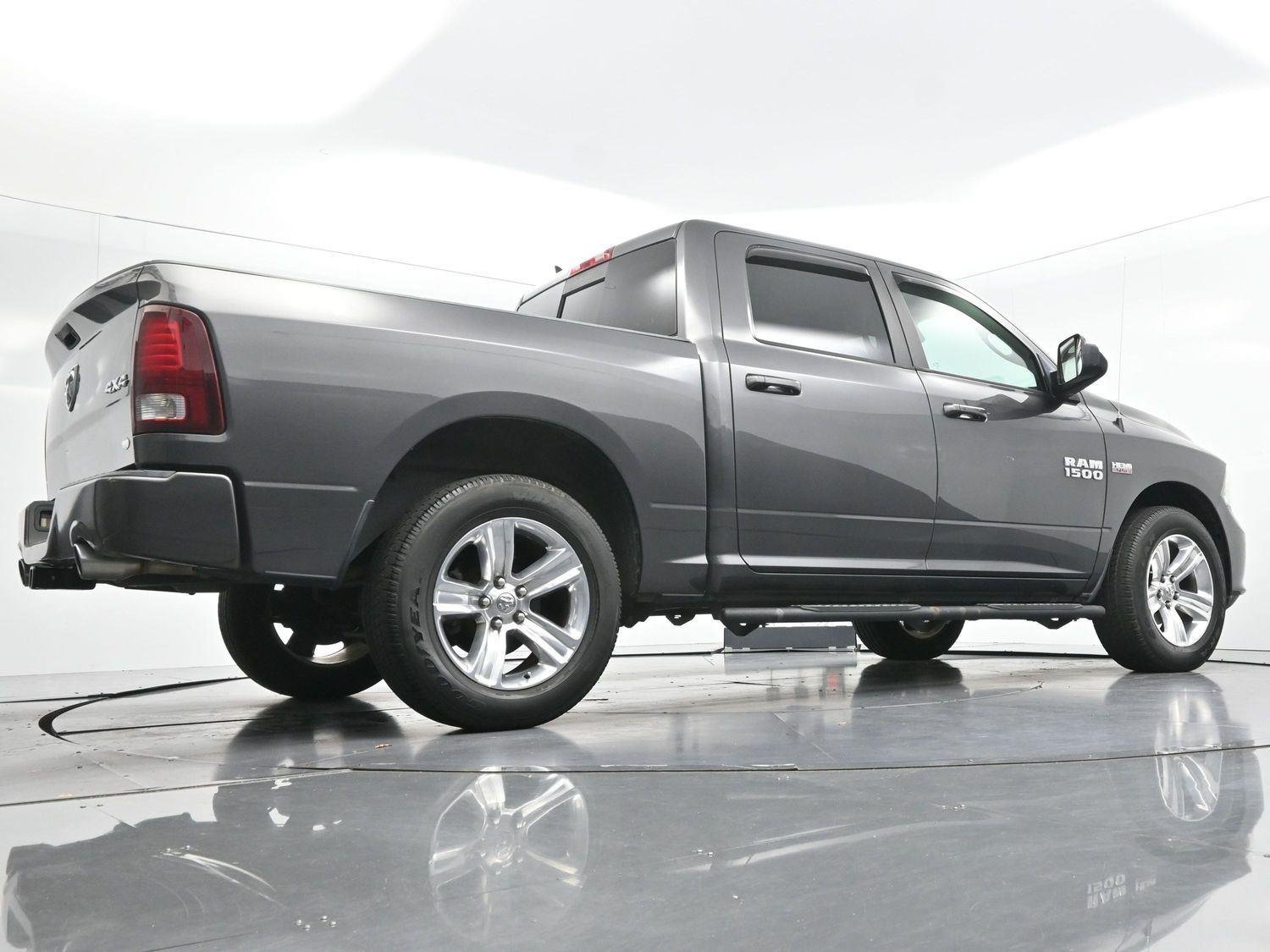 Used 2017 Granite Crystal Metallic Clearcoat Ram Sport image 47