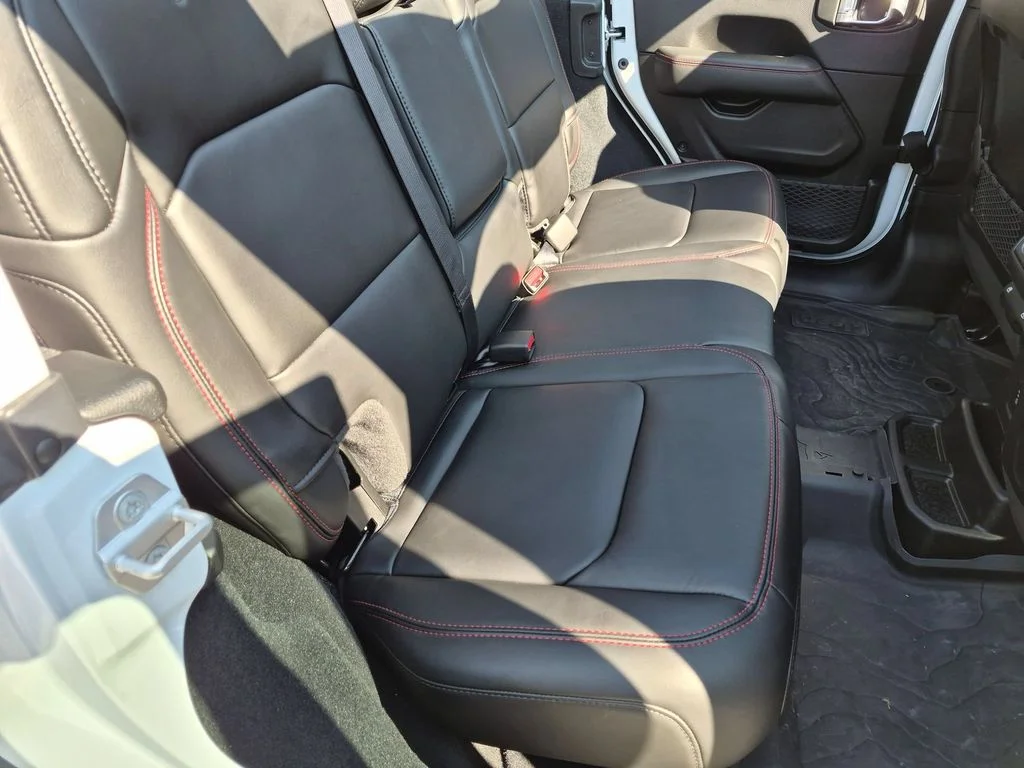 Used 2024 White Jeep Rubicon image 27
