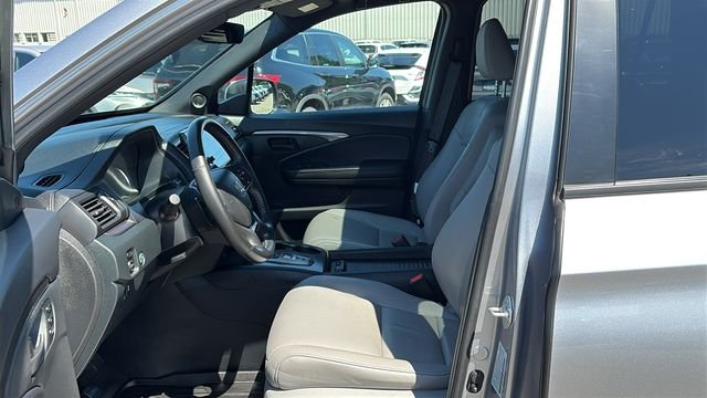 Used 2023 Lunar Silver Metallic Honda EX-L image 9