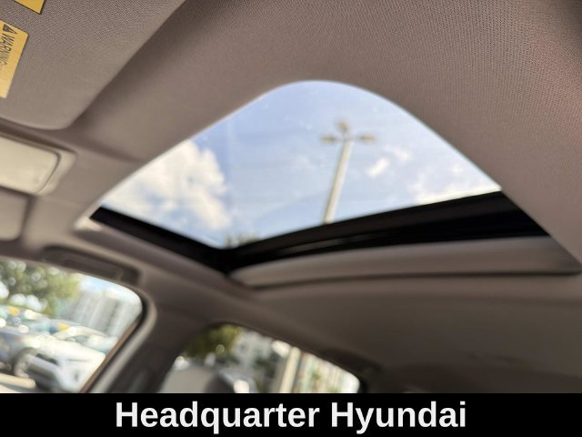 Used 2018 Red Honda EX image 28