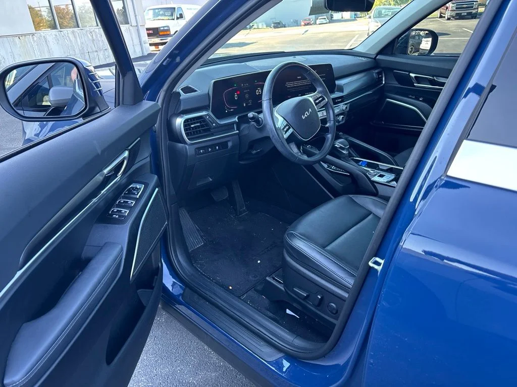 Used 2024 Midnight Lake Blue Kia S image 8
