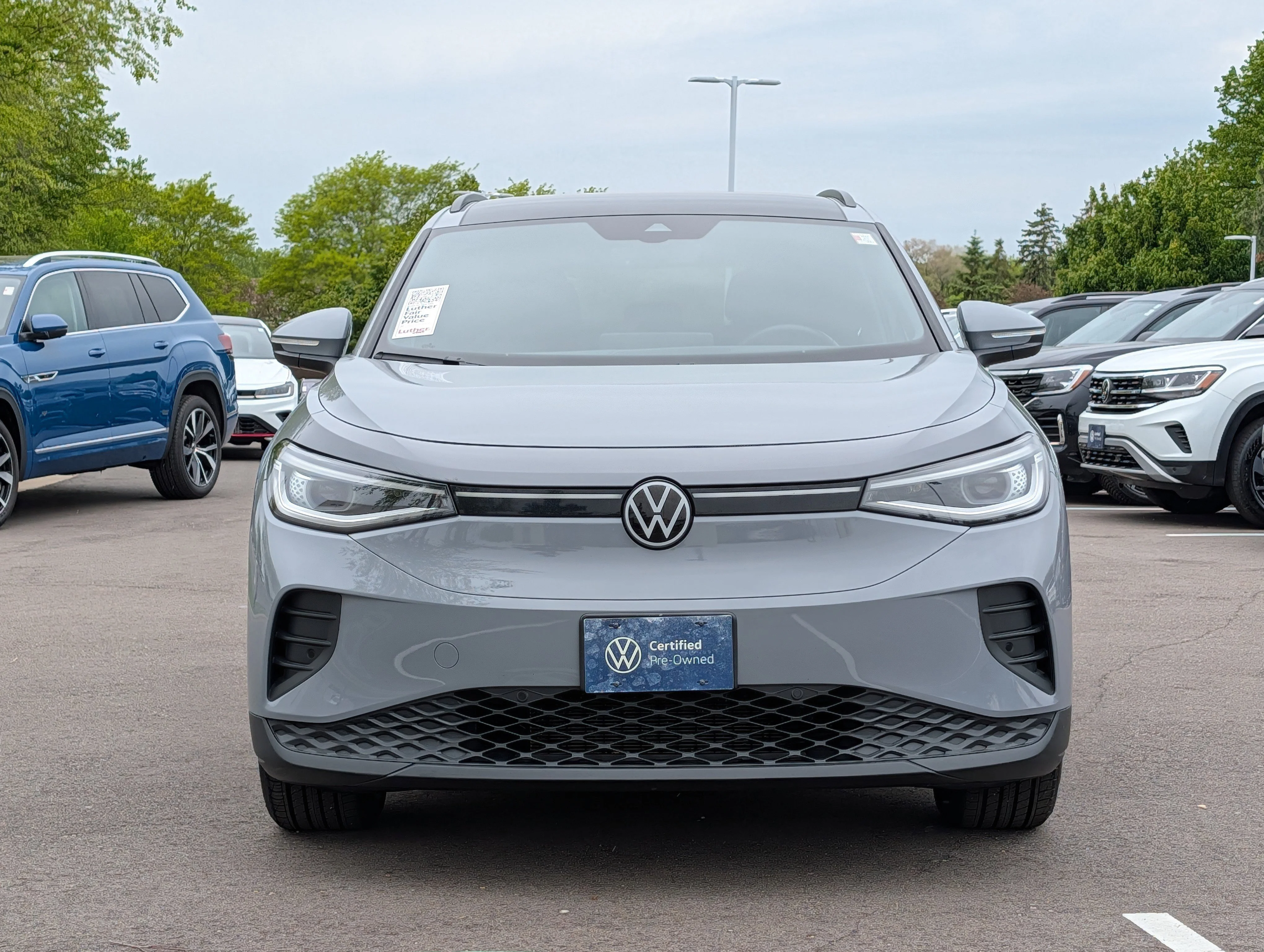 Certified 2022 Volkswagen ID.4 PRO S with VIN WVGTMPE23NP074883 for sale in Burnsville, MN