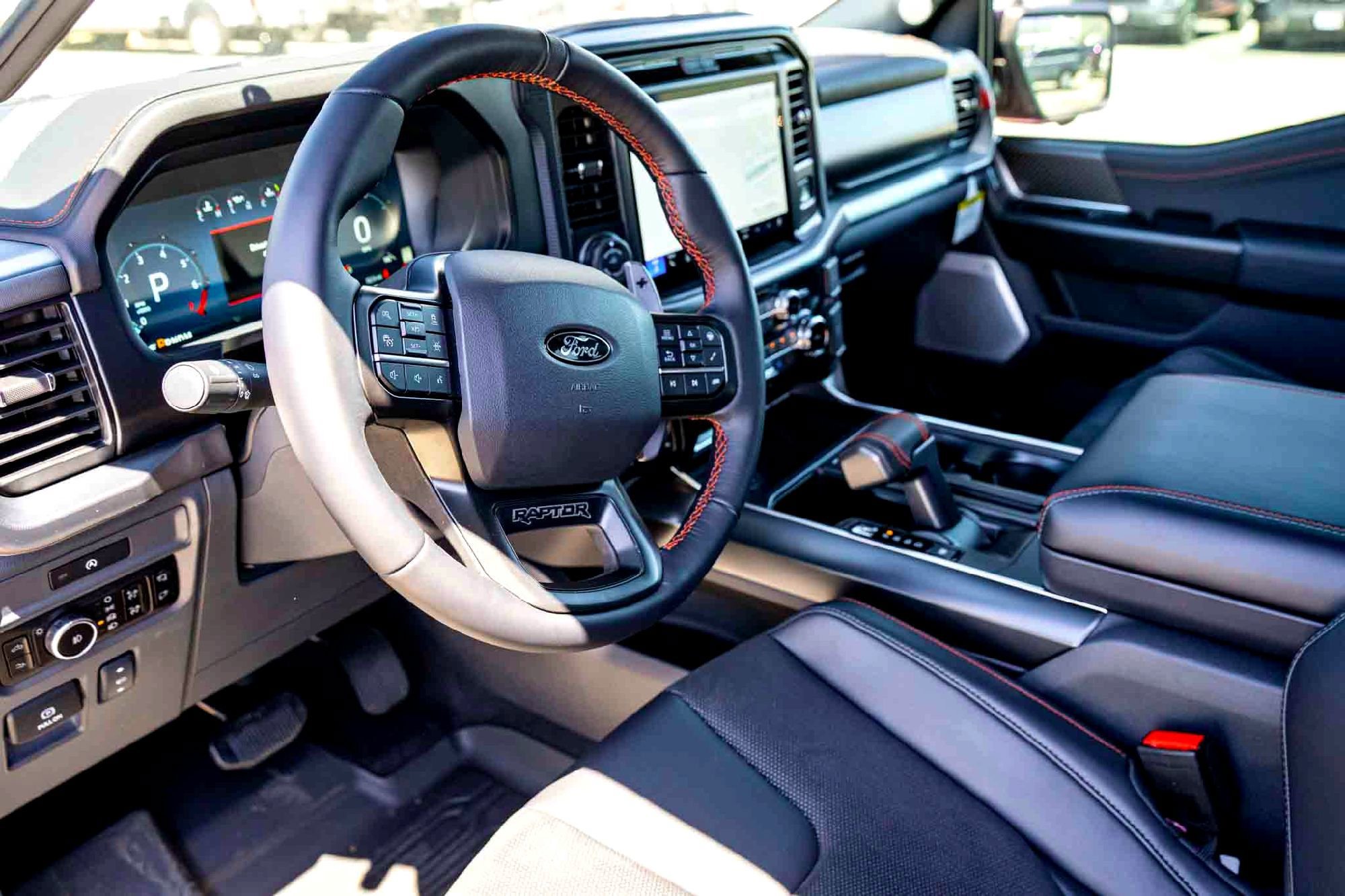 New 2025 Agate Black Metallic Ford Raptor image 10