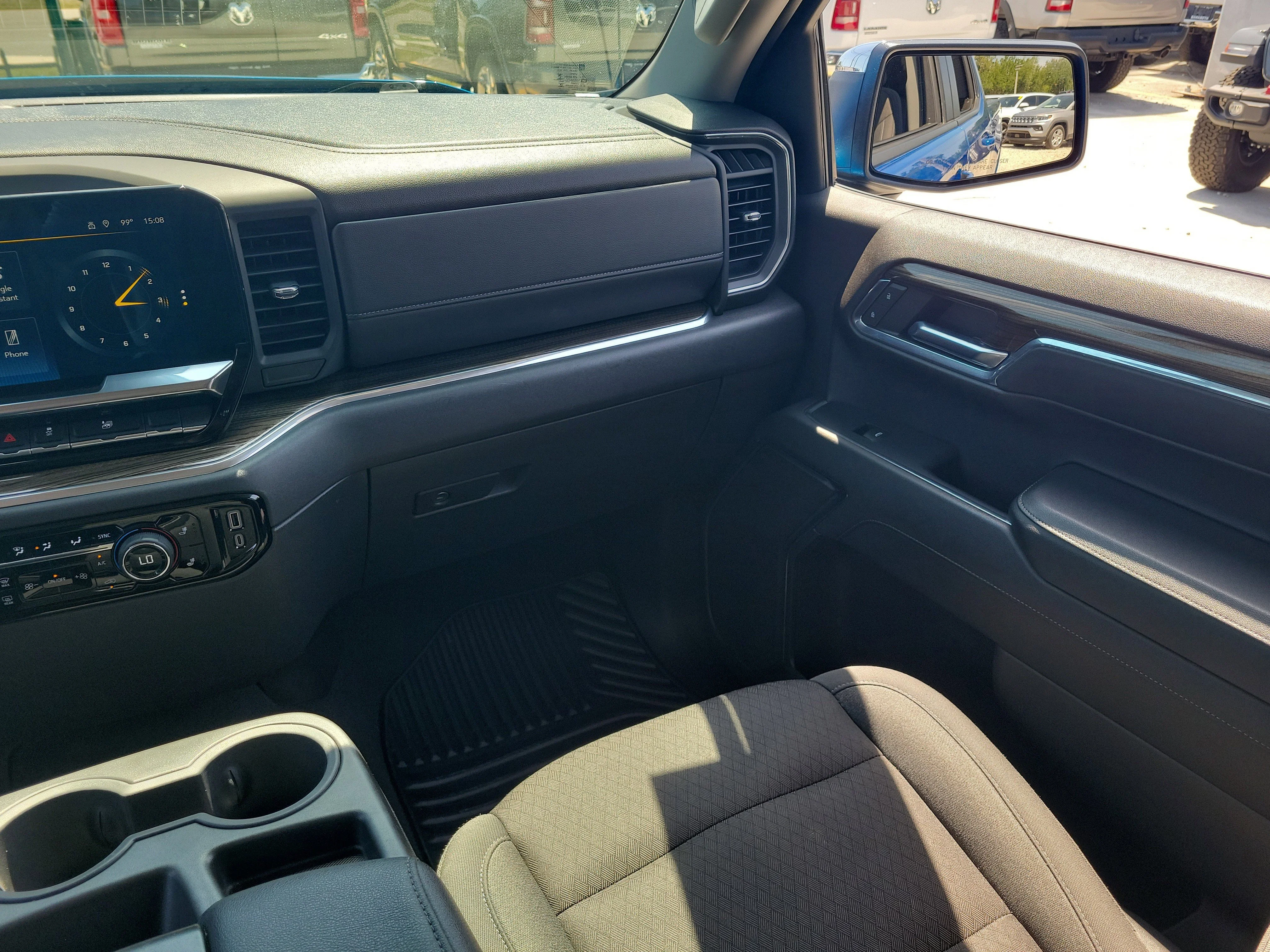 Used 2023 Glacier Blue Metallic Chevrolet LT image 18