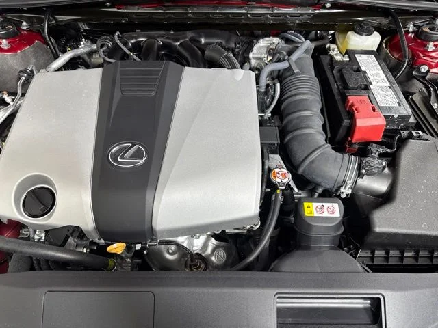 Used 2025 Matador Red Mica Lexus 350 Luxury image 9