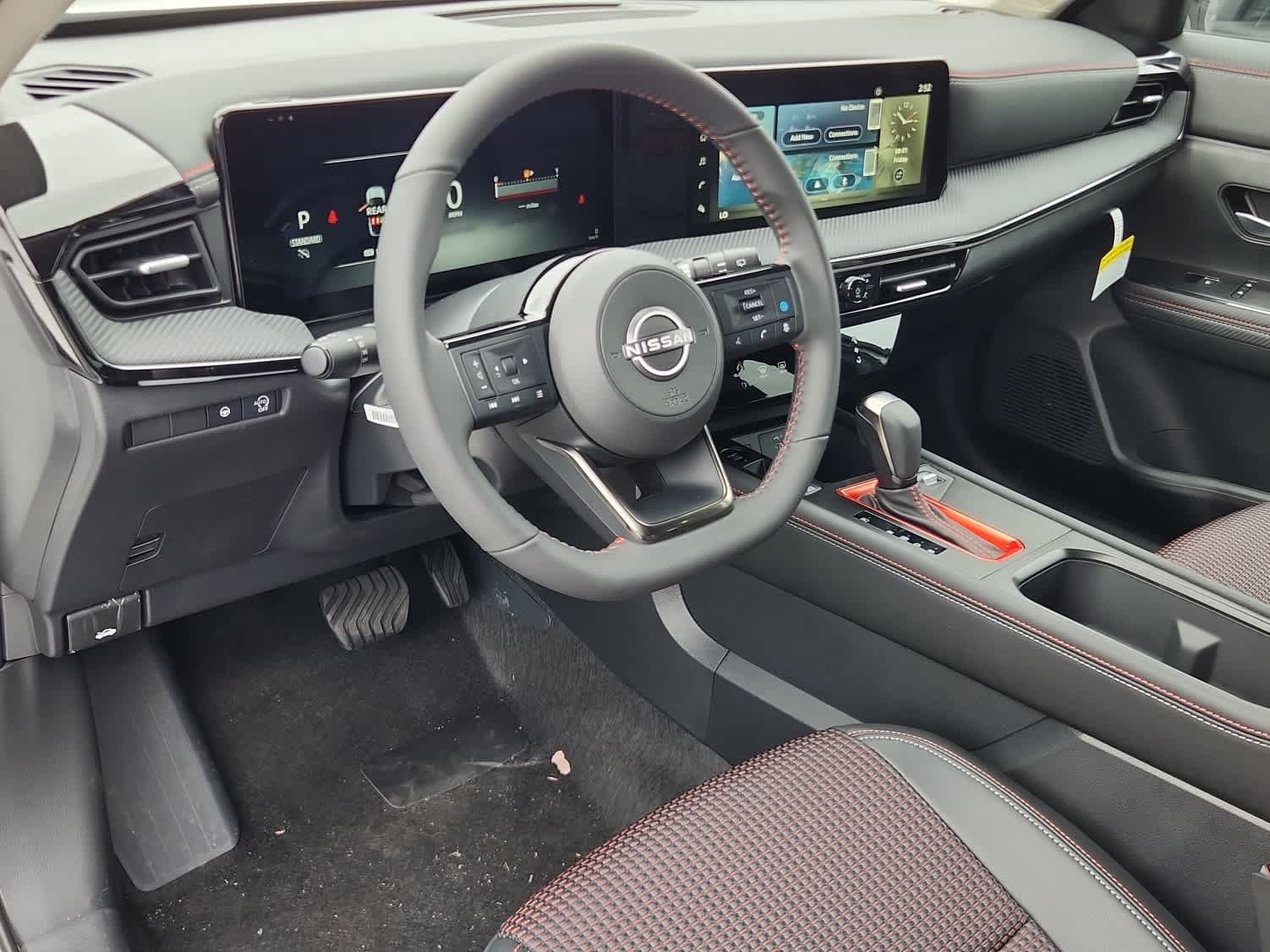 2025 Nissan Kicks SR - Photo 11