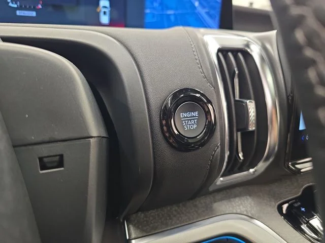 New 2027 Agate Black Metallic Ford Tremor® image 40