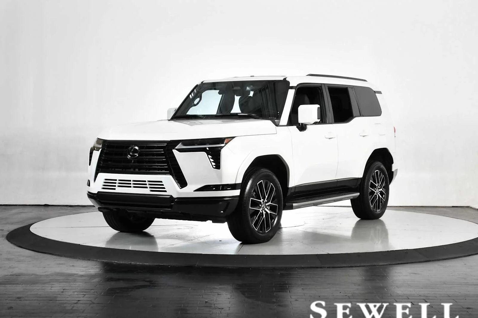 2026 Lexus GX 460 550 Premium's photo