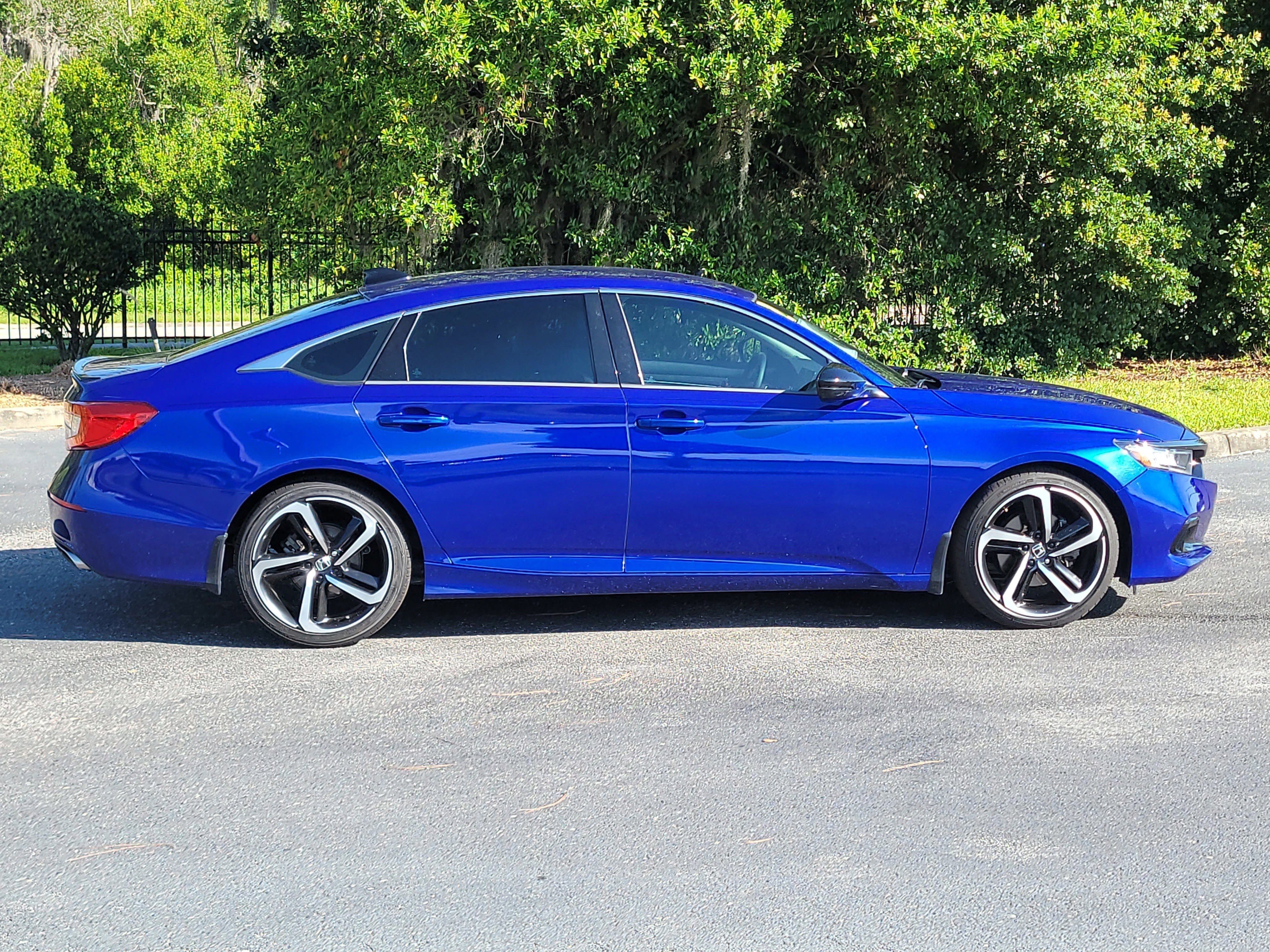 Used 2022  Honda Sport SE image 7