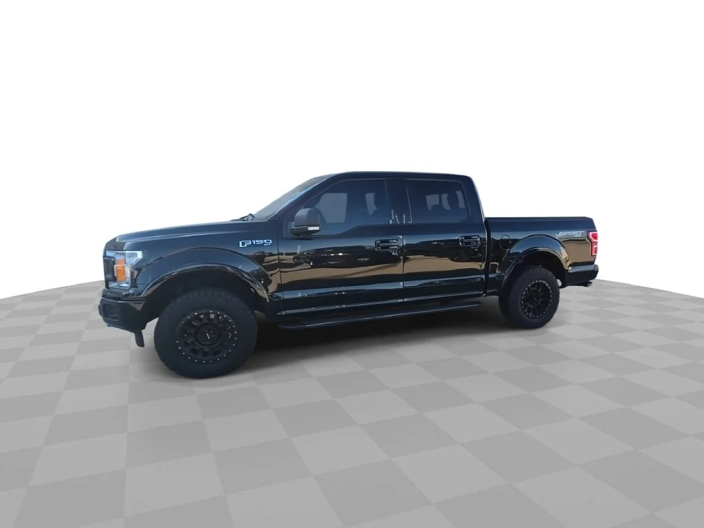 Used 2018 Black Ford XLT image 6